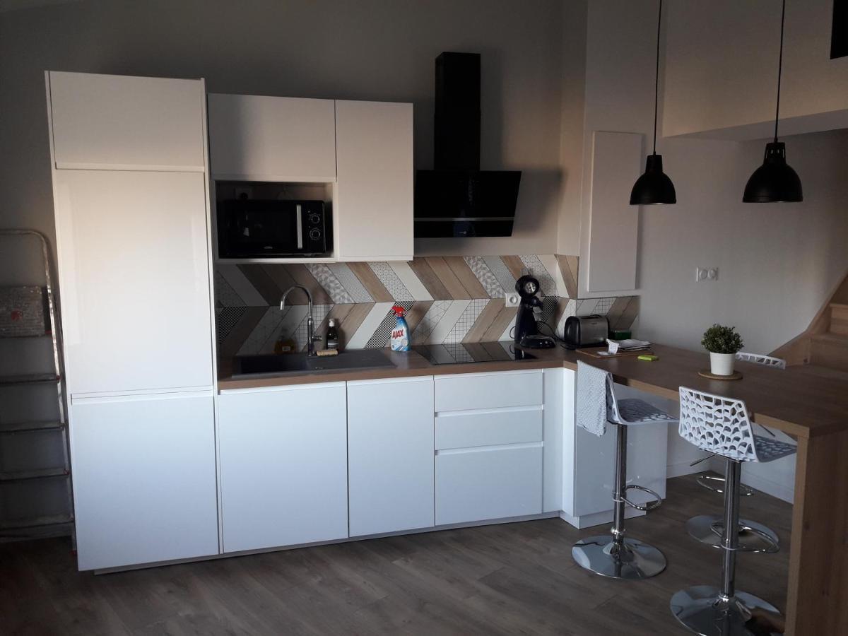 Spacieux Duplex, Vue Mer Et Belle Terrasse Hyères Zewnętrze zdjęcie